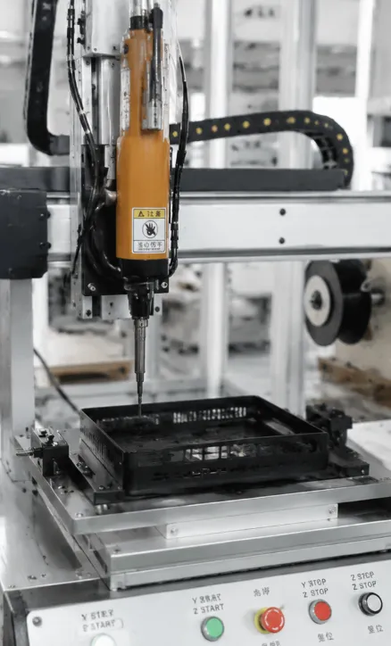 Automatic Screw Fastening
